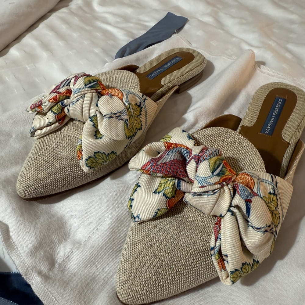 Margaux Cream Flats with Decorative Bow